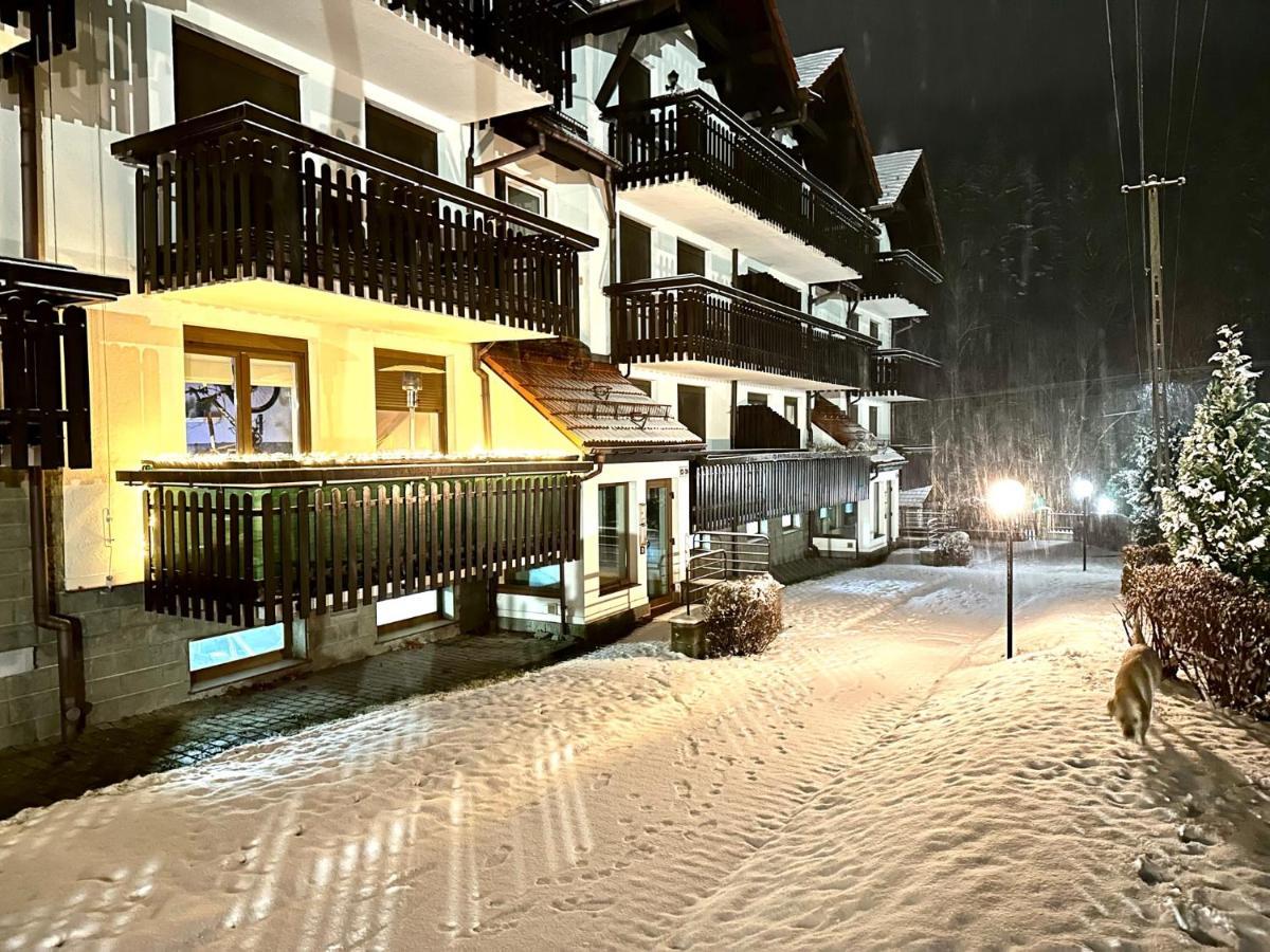 Champion'S Apartment Balkon Garaz Klima Szczyrk Esterno foto
